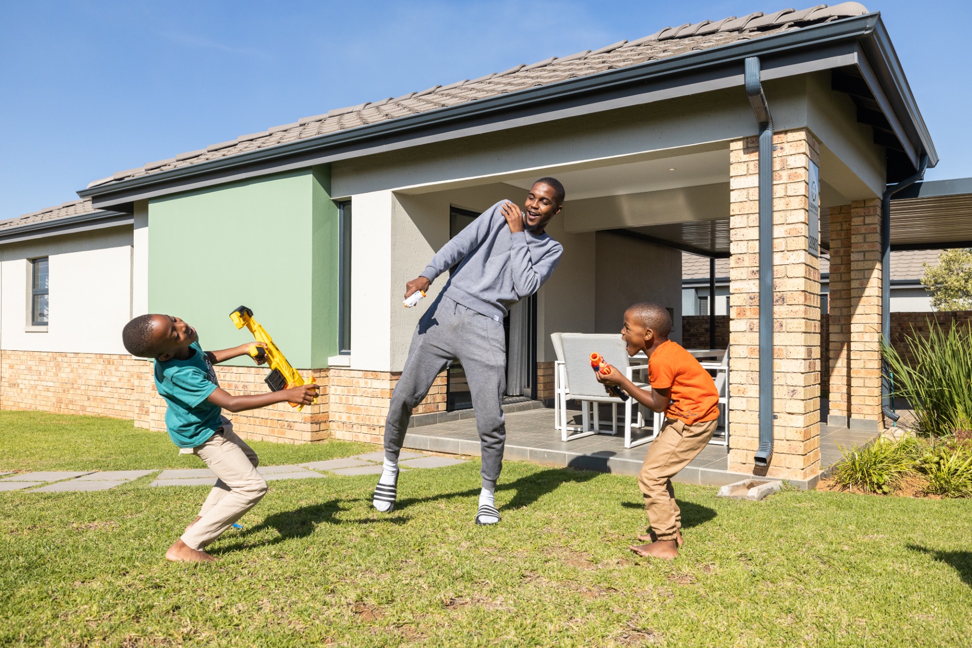 Lion Pride houses between Fourways and Lanseria